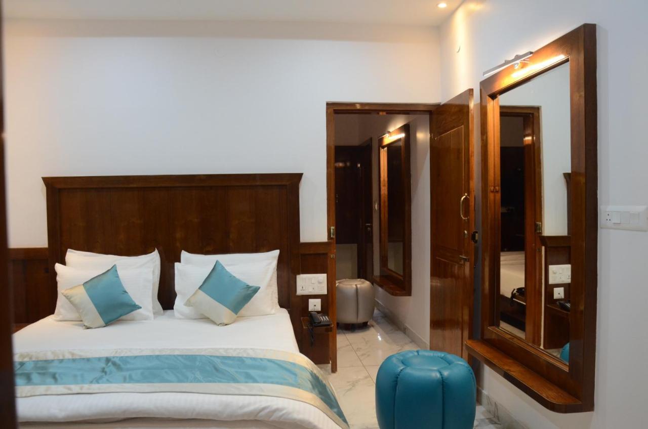 Hotel Lok Sagar Mysuru Zewnętrze zdjęcie