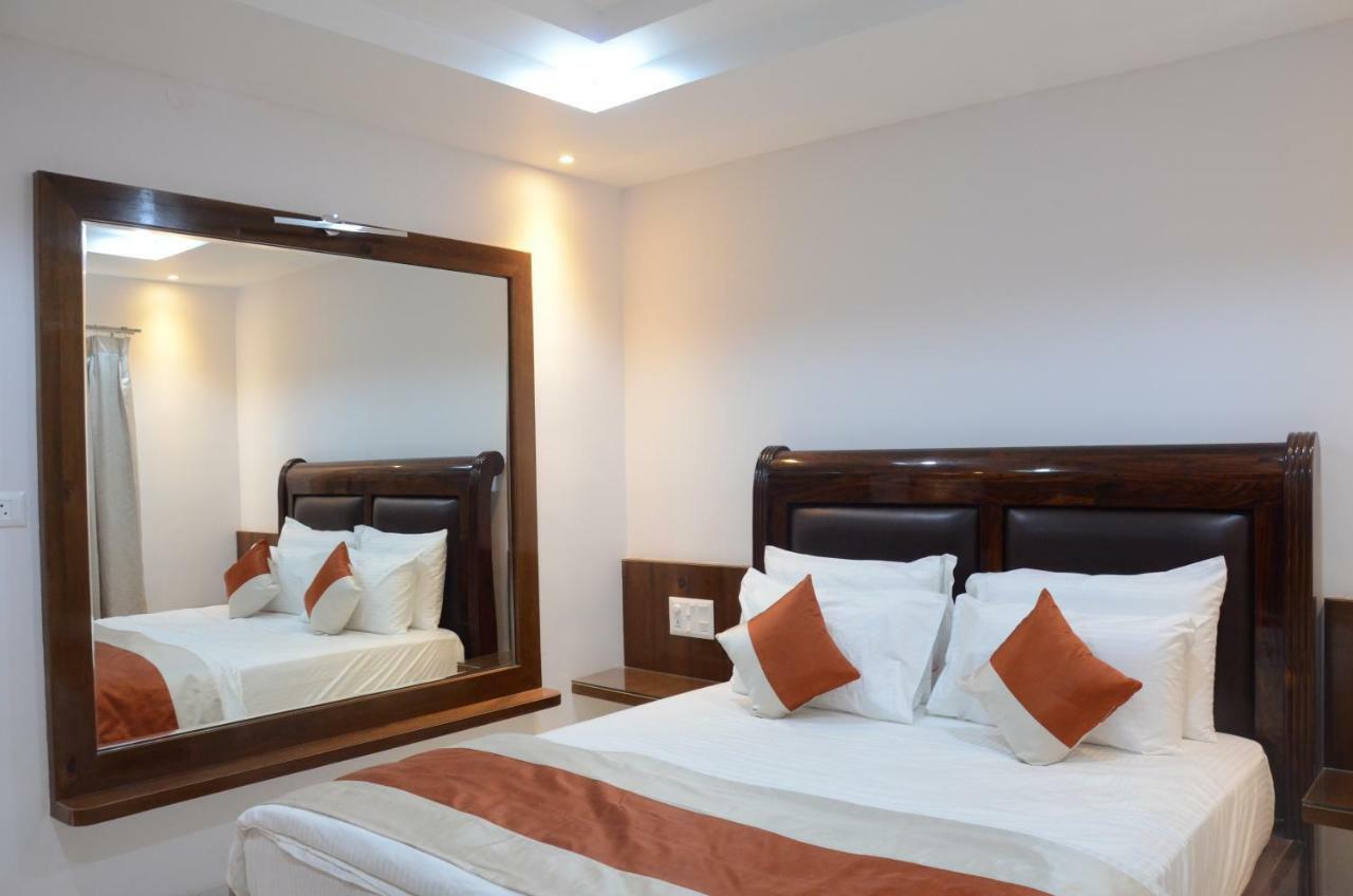 Hotel Lok Sagar Mysuru Zewnętrze zdjęcie